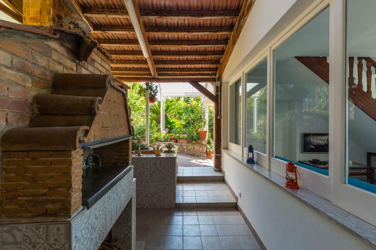 Villa Sorrento Flats Exterior foto